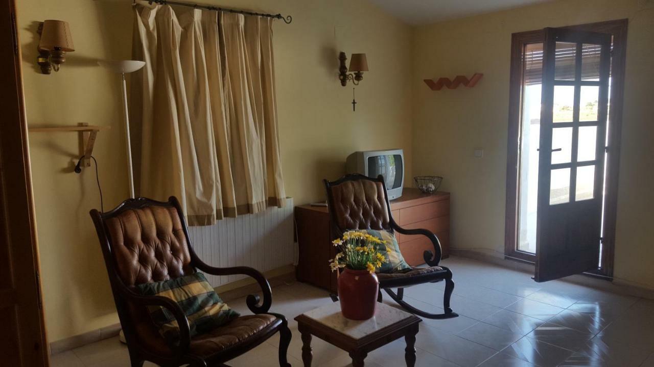 Estudio En Теулада Экстерьер фото